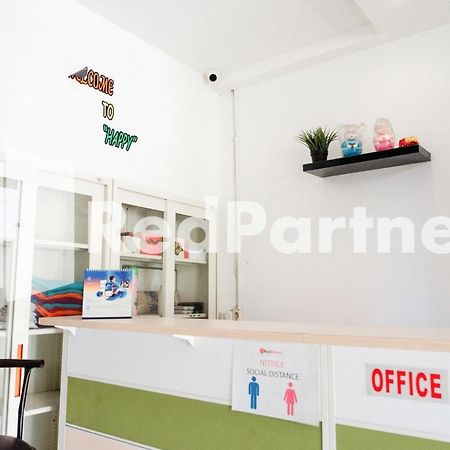 Happy Inn Puspo Mitra Reddoorz Jomblang Buitenkant foto